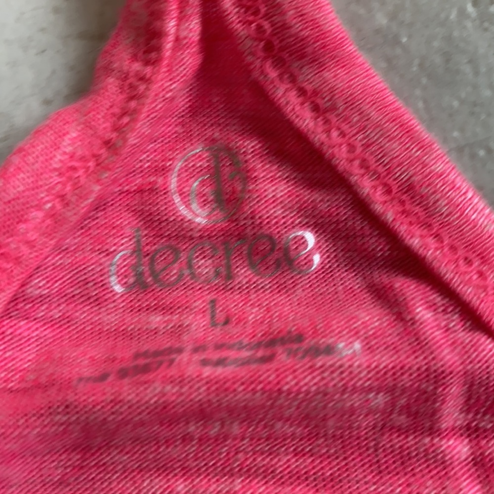 🔴5/$25🔴 lace trim tank - Picture 2 of 2